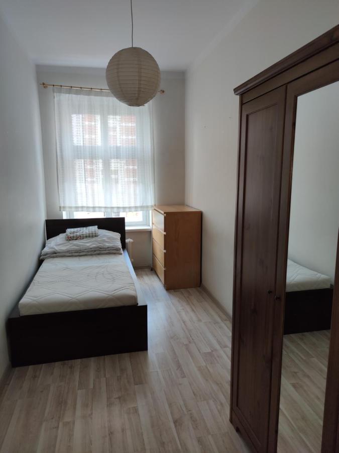 Przestronny Apartament Dla Czterech Osob Apartman Wrocław Kültér fotó