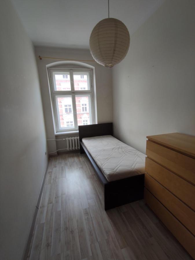 Przestronny Apartament Dla Czterech Osob Apartman Wrocław Kültér fotó